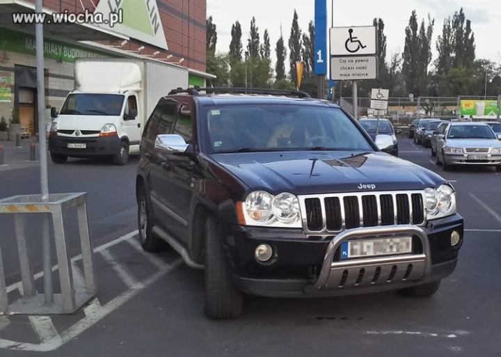Czy dobrze zaparkował???