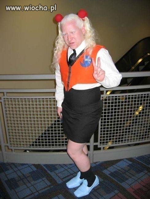 Hostessa czy "hostess" ?