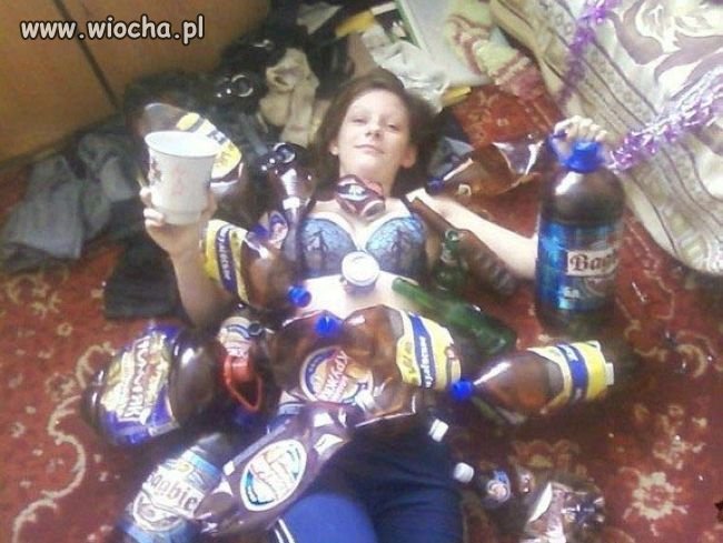 Nastolatki nie piją już z puszek
