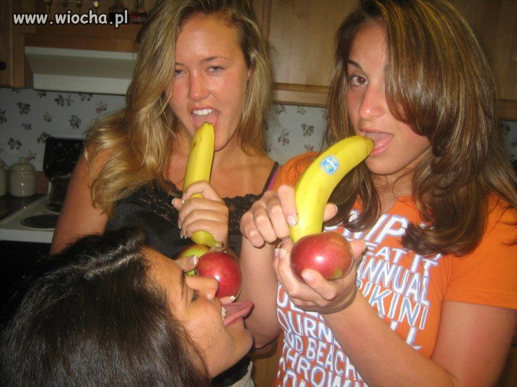 Banany i jabłuszka, głupie miny