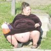 Temperatury wzrosły i dziewczyny pokazują brzuszki