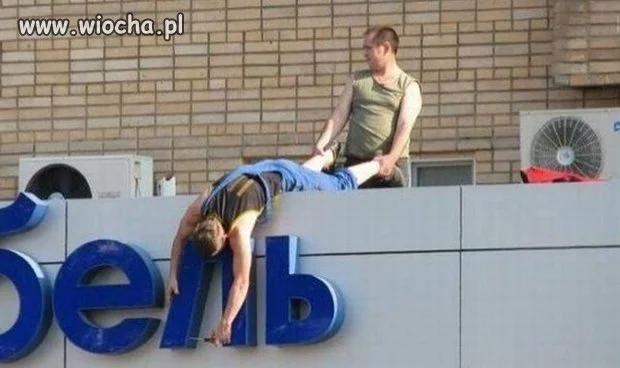 A jakby go nos zaswędział??