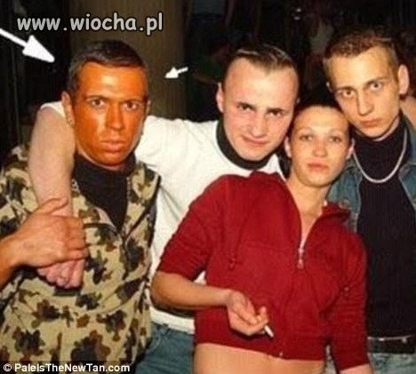 Ten pan chyba się wysmarował nutellą.