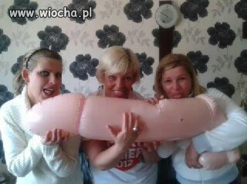 Trzy dorosłe baby