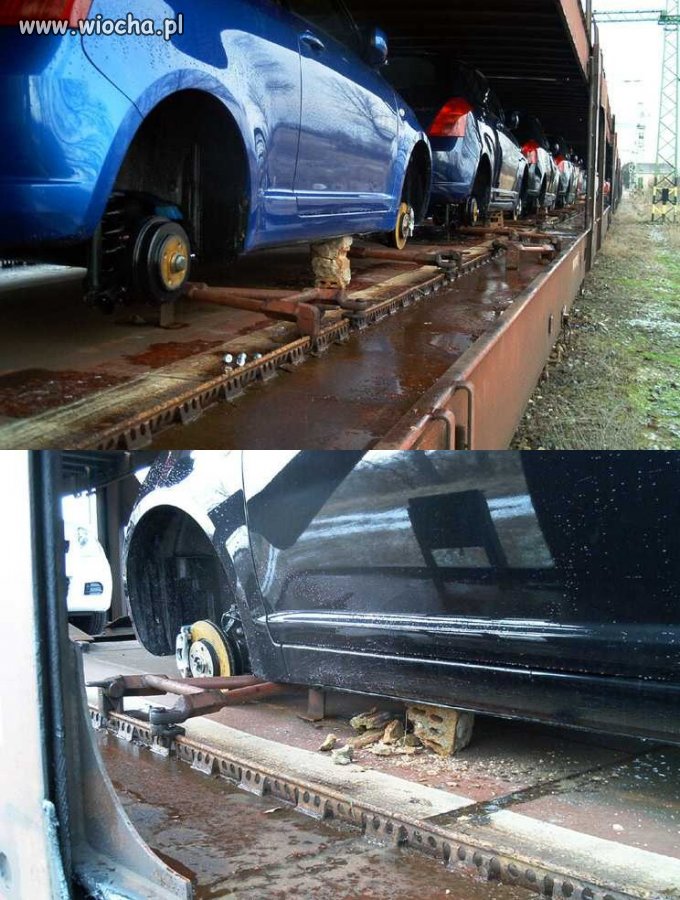 Samochody też odczuły podróż koleją.