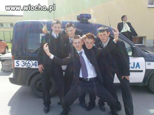 Opis; Twardziele...