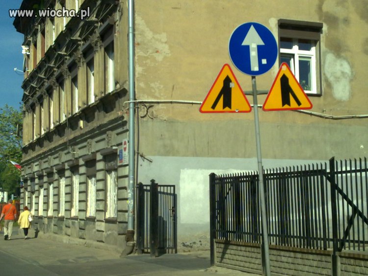 W Łodzi tak oznacza się skrzyżowania prostopadłe