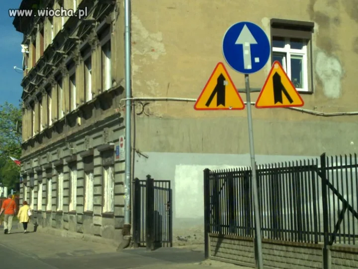 W Łodzi tak oznacza się skrzyżowania prostopadłe