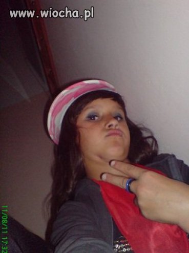 Ona ma 11 lat. 