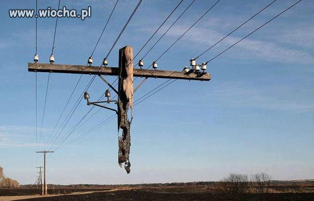 Tak płynie prąd do wiochy.