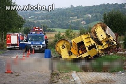 Bo jechał za szybko...