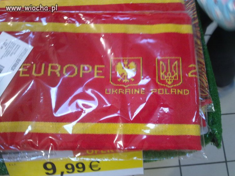 Pomyłka w Hiszpanii na flagach i szalikach na euro