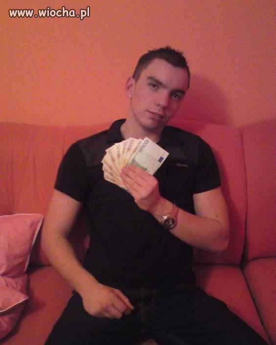Gang, kasa i coś jeszcze? 
