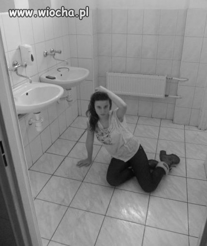 Sesja w kiblu