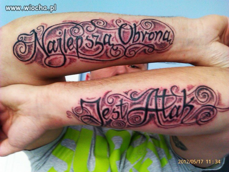 Aś zaatakował... Lansik na tatoo?