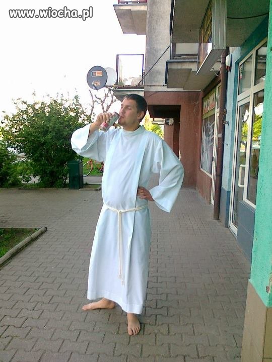 13 apostoł zstąpił na ziemię...