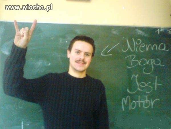 Motór 