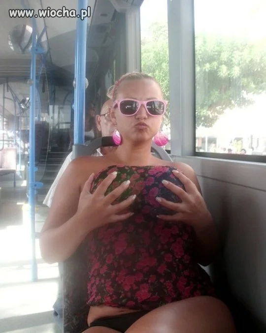 Dziunia w autobusie