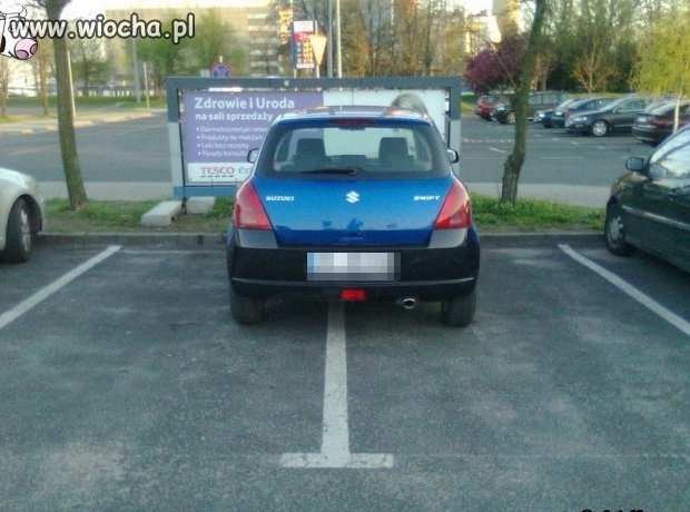 W miastach brakuje miejsc do parkowania 