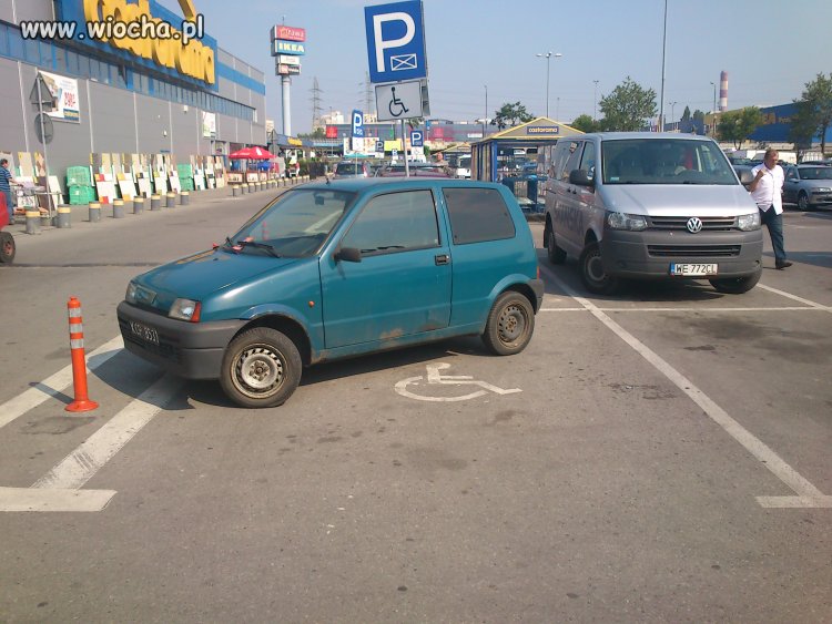 CH Dąbrówka w Katowicach