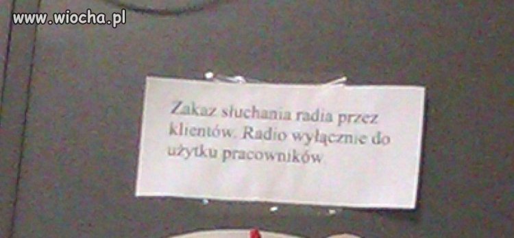 Zakaz słuchania radia