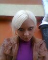 Omg co ona ma z brwiami i na dodatek kilo pudru 