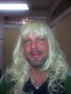 Męska blondyneczka