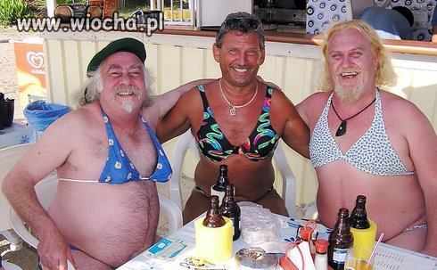 W gronie prawdziwych mężczyzn.