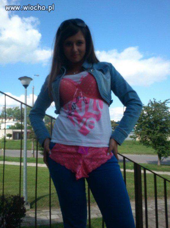 Lans sexy bielizną