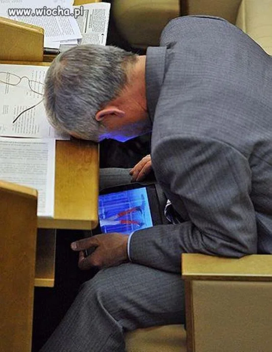 Teraz wiem po co nasz sejm zakupił tablety
