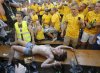 Mężczyźni...tylko jedno im w głowie...-FUTBOL!!!