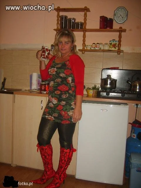 Red women...