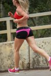 Szybciutko jogging przed pracą by nie przytyć ...