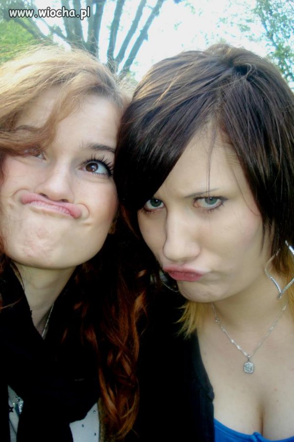 Duck face 