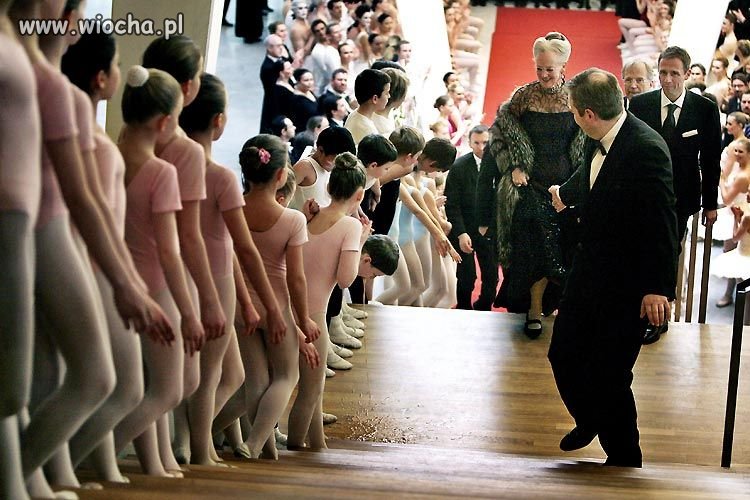 Królowa Danii i ...pawik