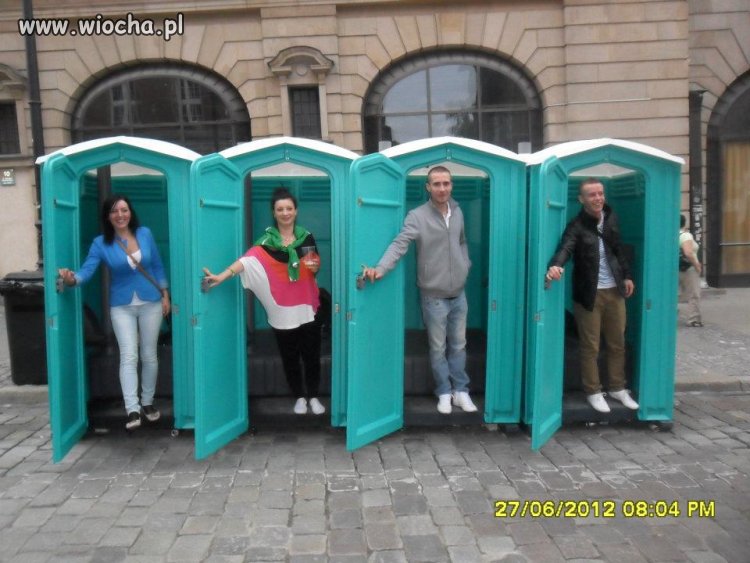 Toi Toi x4