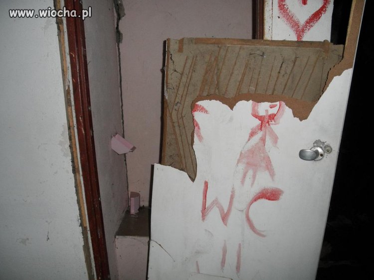 WC...