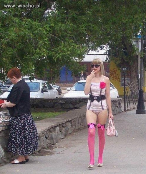 Lubię spacery i dobrą zabawę...
