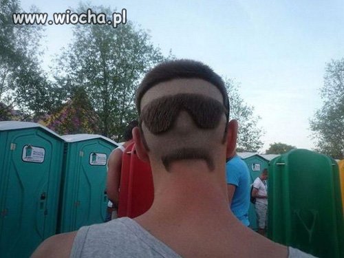Włochaty okular