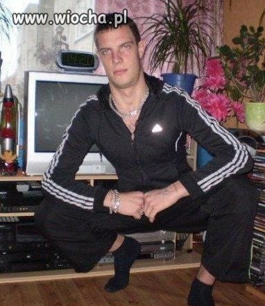 Kwiatki, dresik i poza na baletnice...