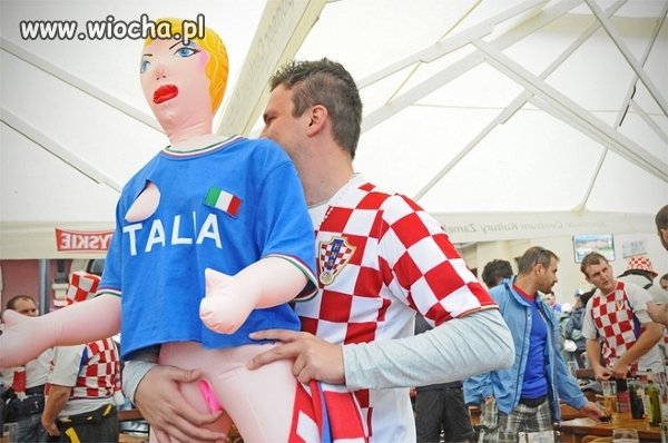 Ale ma partnerkę!