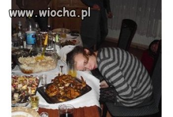 I przybiła gwoździa.