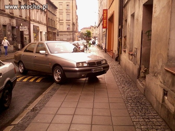 Kolejny Mistrz Parkowania