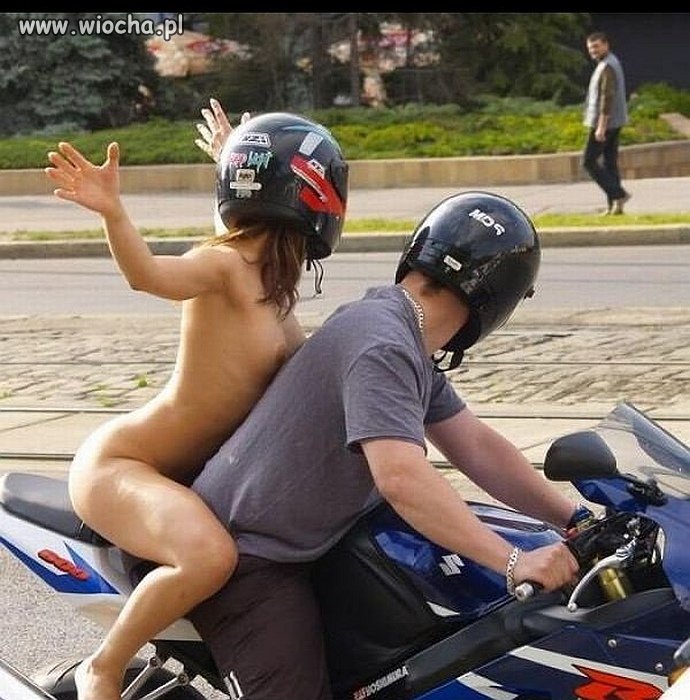 Na motorze