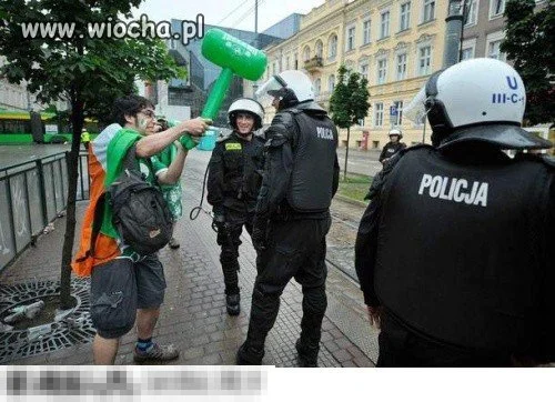 Nawet oni się dobrze bawią 