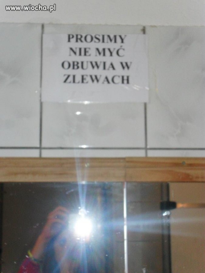 Prosimy nie myć obuwia w zlewach