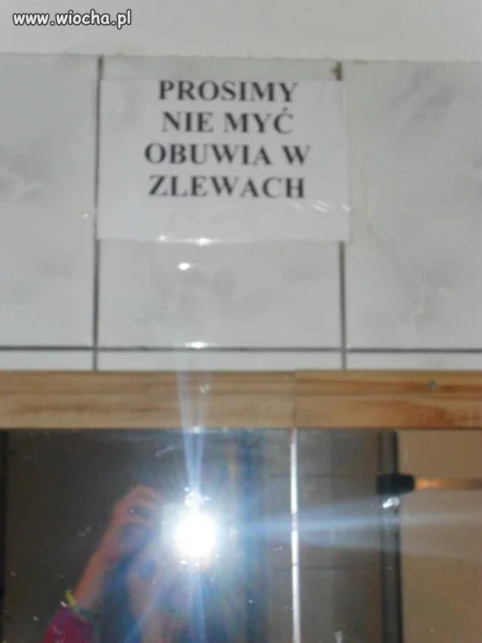 Prosimy nie myć obuwia w zlewach