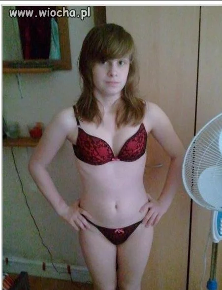 Jezu ok sexfotka ale to jest pedofilia!Koleśjest zryty