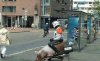 Inni jeżdzą na rowerach motorach i konną...