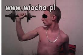 Myśli ,że da radę podnieść